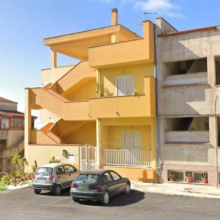 Rosa's House Alojamento de Acomodação e Pequeno-almoço Santa Margherita di Belice